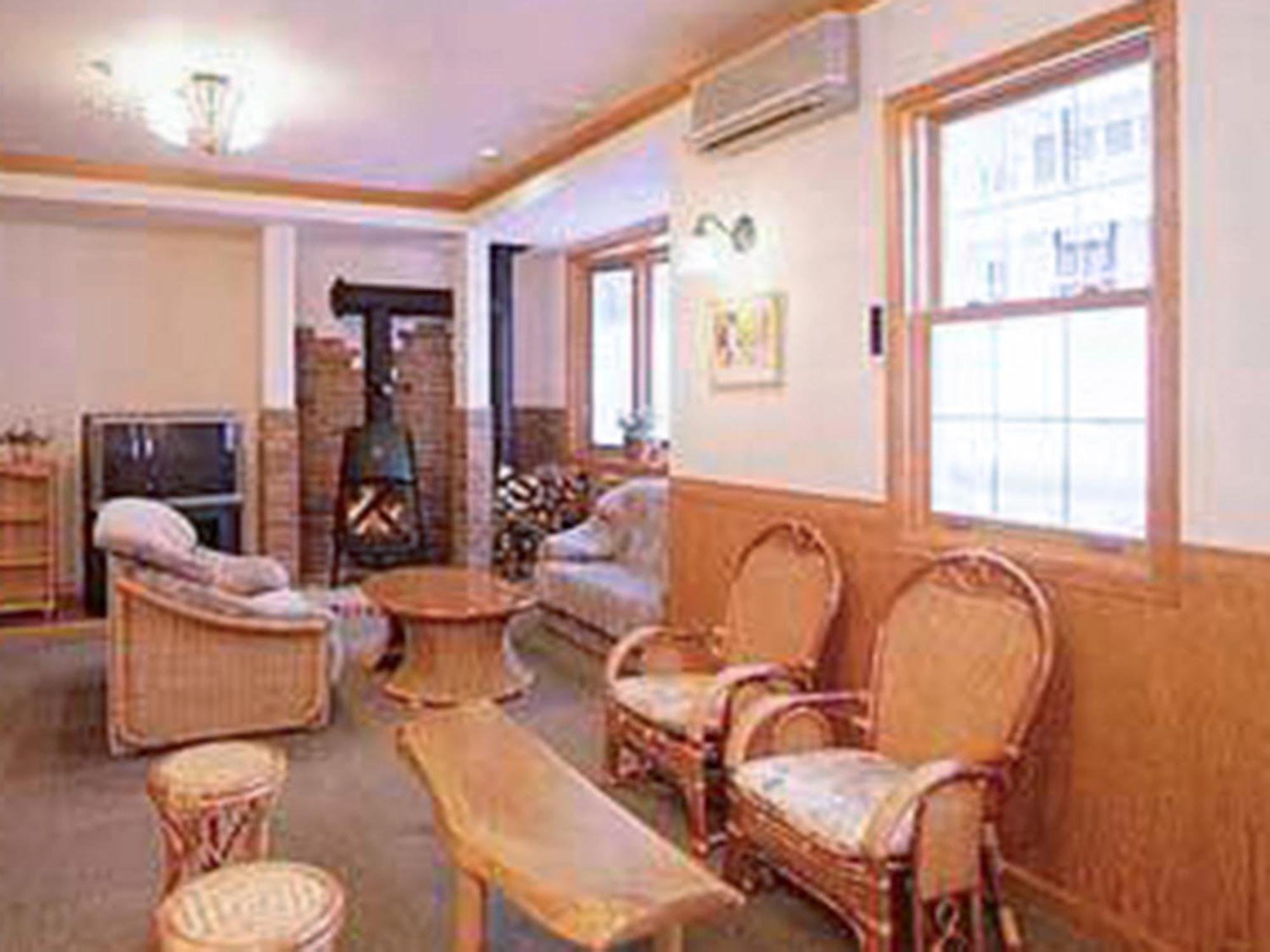 Pension Come Tatami-Room With A Calm Atmosphere - Vacation Stay 14983 Minamiuonuma Exteriör bild